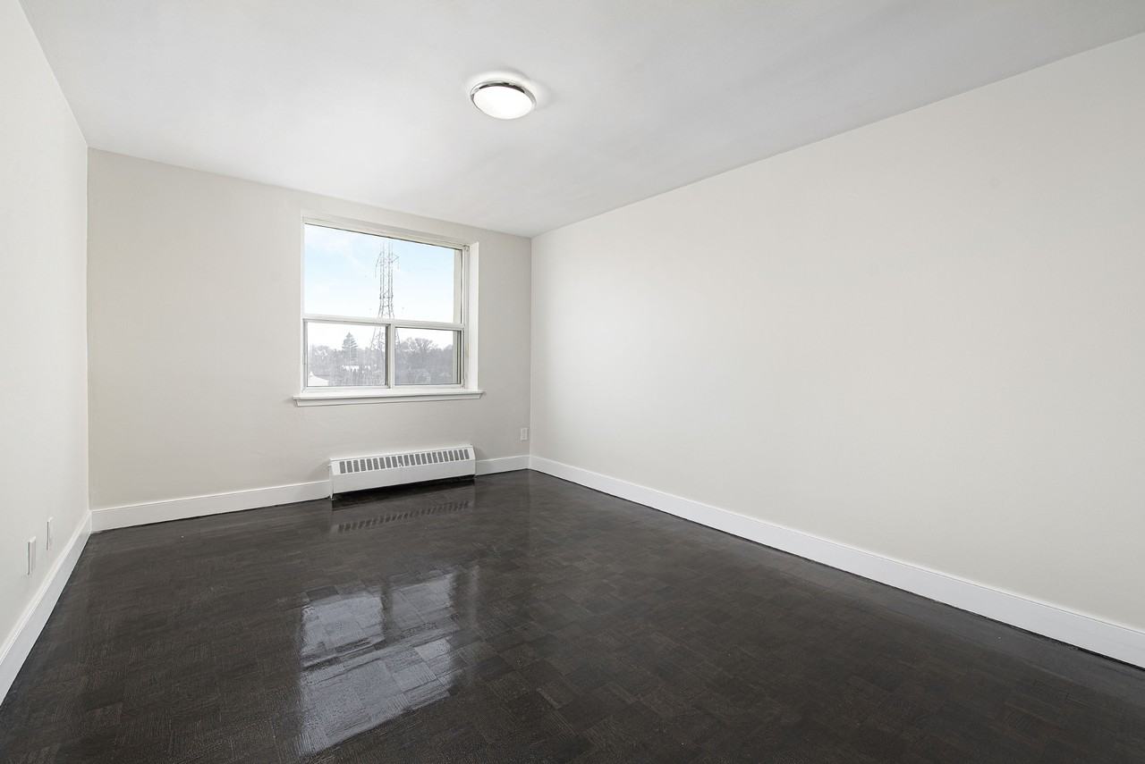 70 Rexdale Blvd - Photo 7 of 14