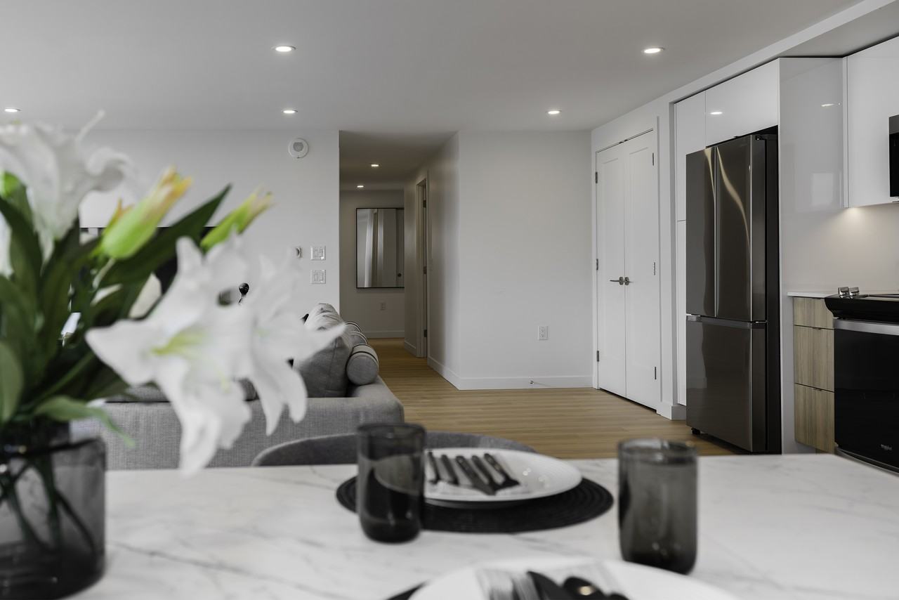 2755 King Street - Photo 7 of 21