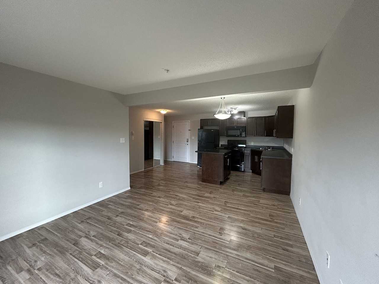 225- 301 Clareview Station Drive Northwest, Edmonton, Alberta, Canada, T5Y 0J4 - Photo 6 of 11