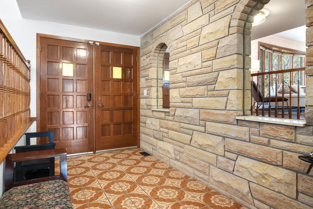 1545 Prince of Wales Drive - 1 - Photo 3 of 50