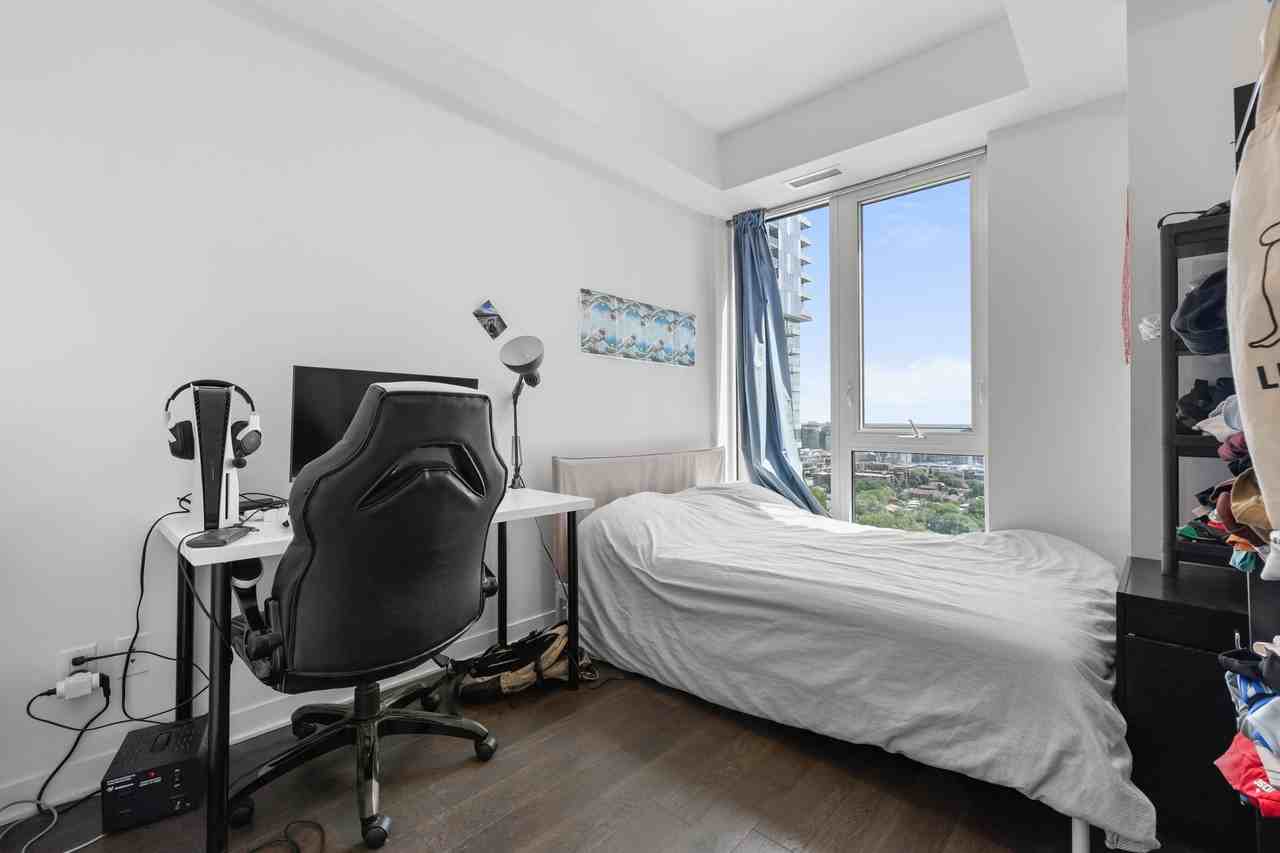 1160 Mackay - Photo 6 of 6