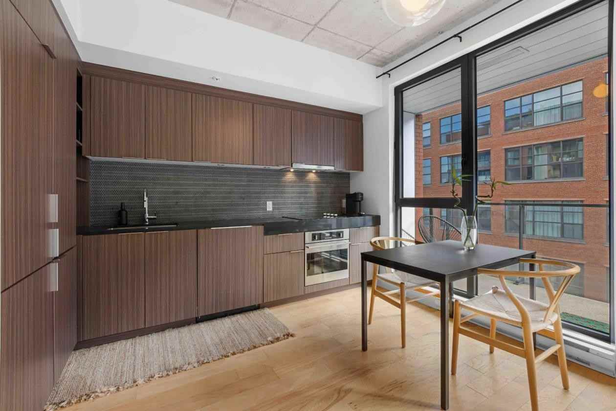 1740 St-Patrick - Photo 3 of 17