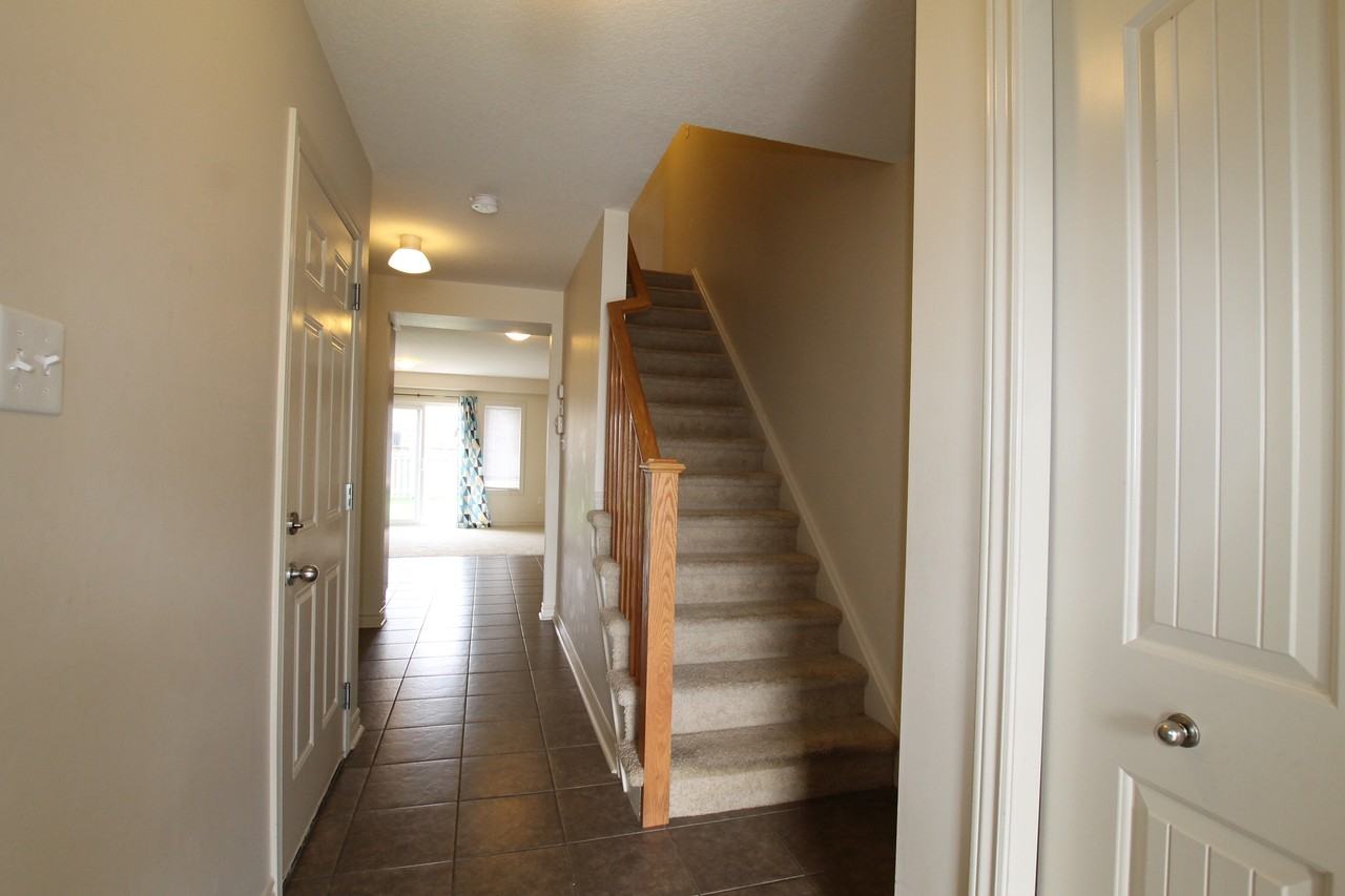 44 Waterford Drive - Photo 2 of 16