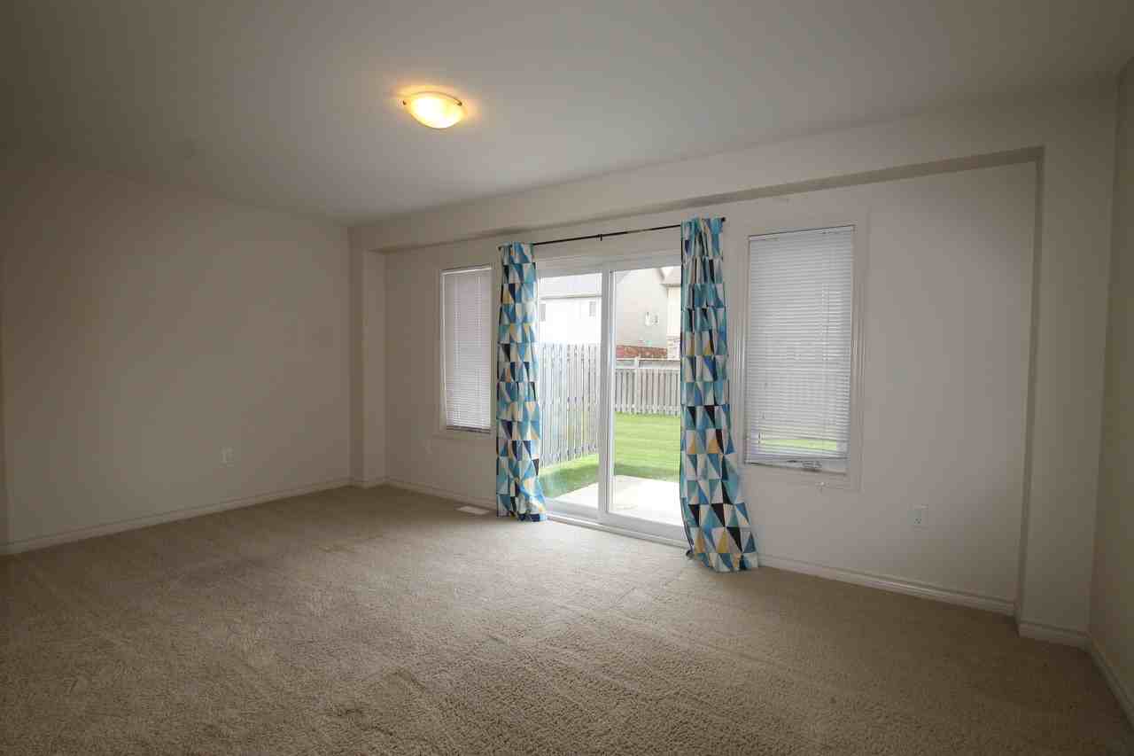 44 Waterford Drive - Photo 5 of 16