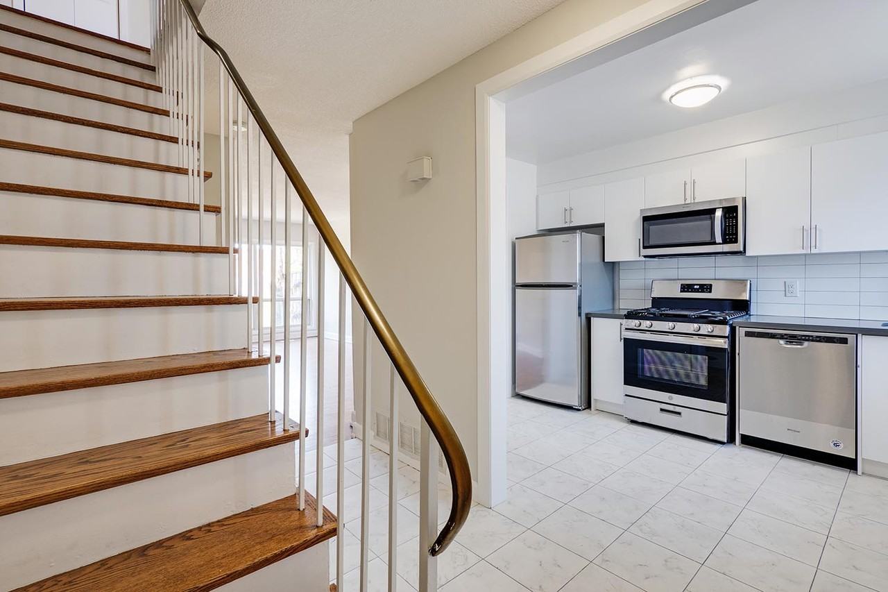 150 - 160 Cactus Avenue - Photo 7 of 14