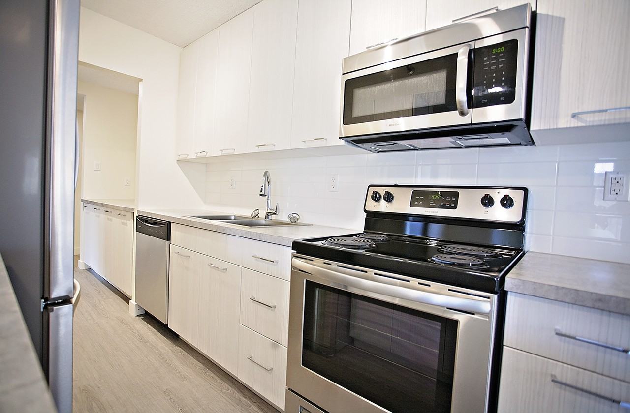 Regal Tower II - Photo 4 of 10