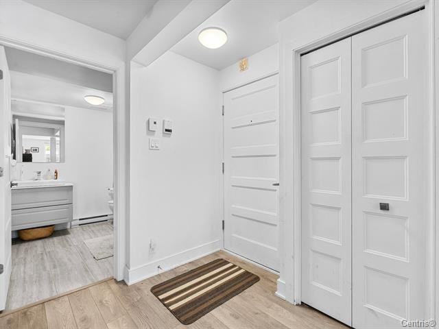 3495 Chapleau - Photo 6 of 10