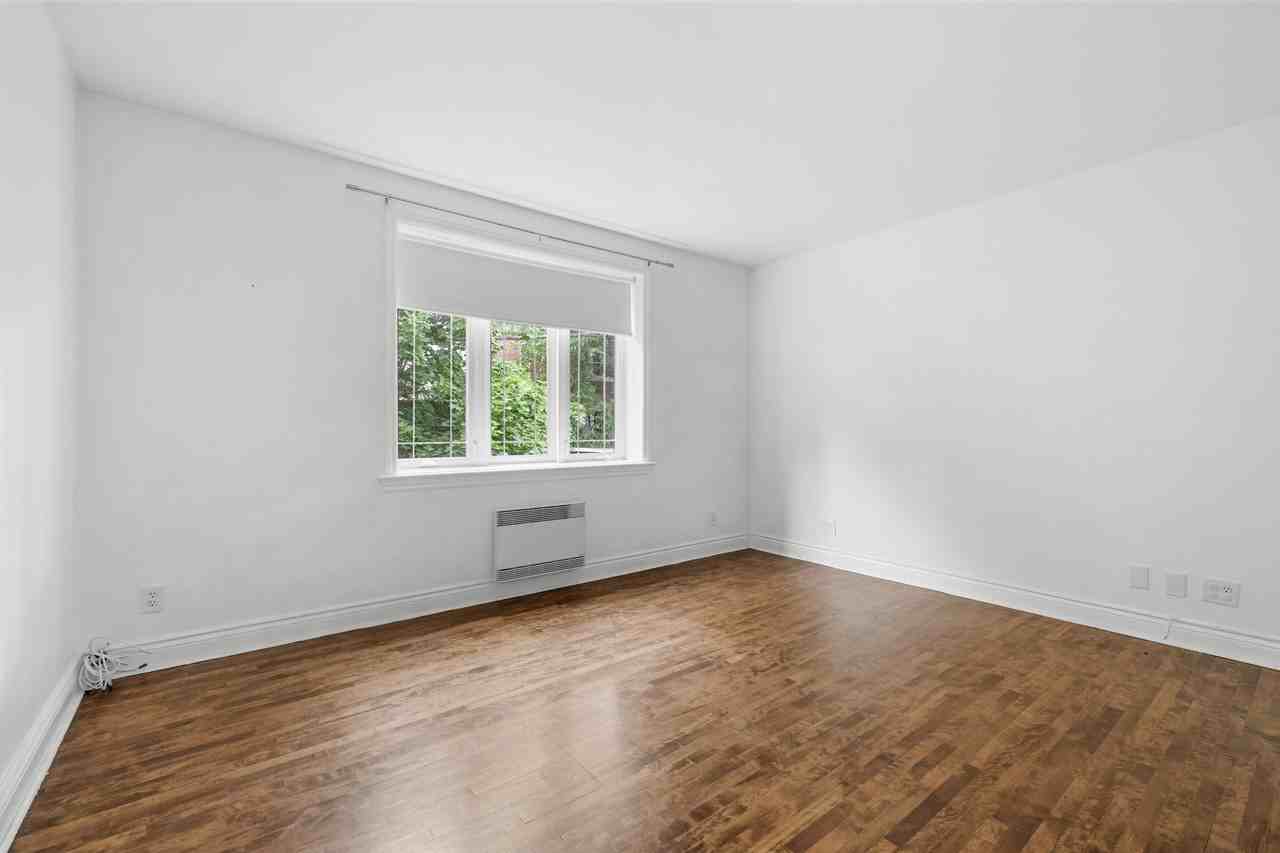 4683 Bonavista - Photo 6 of 14