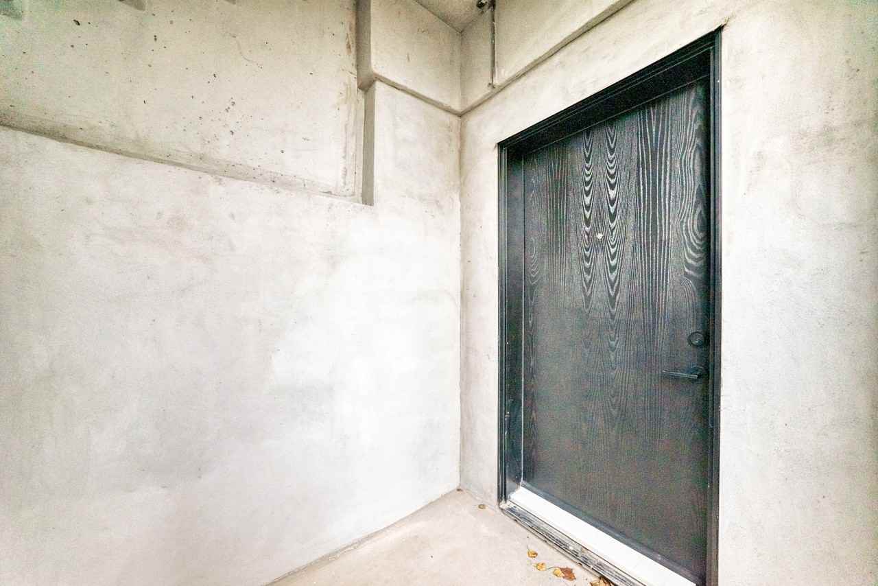 15724 103 Avenue - Photo 3 of 30