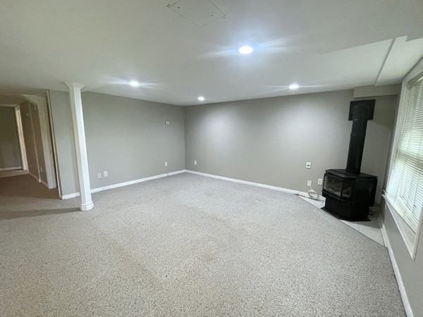 302 Livingstone St. West - Photo 5 of 35