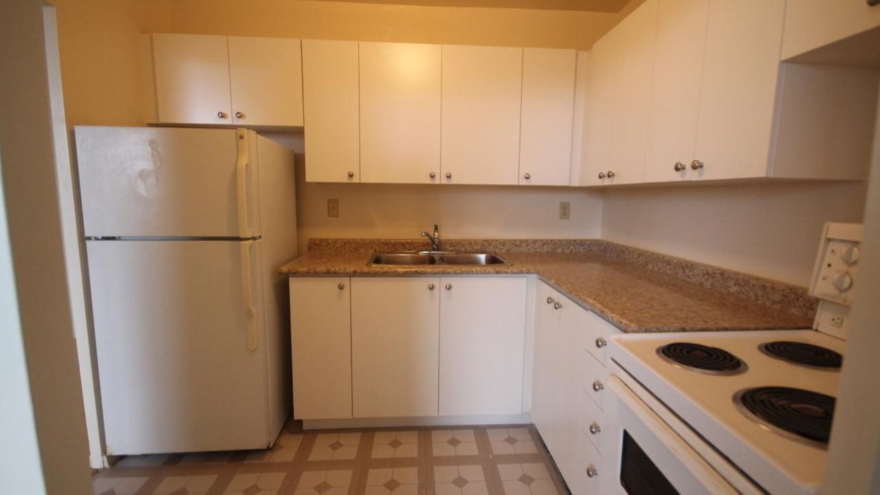 Westview Apartments - Photo 6 of 9