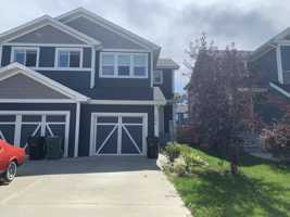 featured image of 261 Sturtz Bend