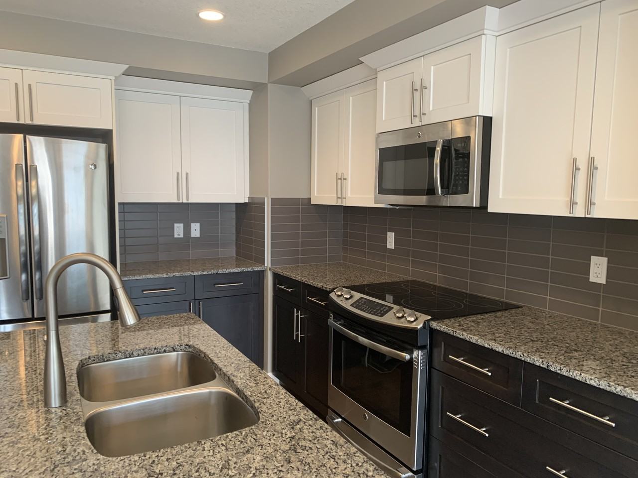 261 Sturtz Bend, Leduc, Alberta, Canada, T9E 0E6 - Photo 6 of 16