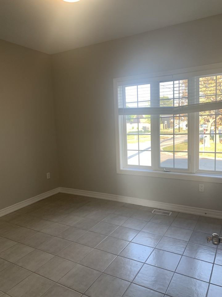 49 St. David Street West, Upper Unit, Thorold - Photo 5 of 12