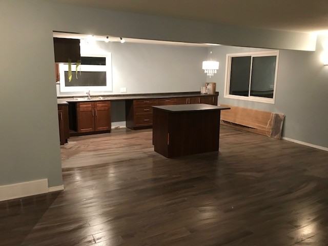 515 Lake Crescent - Photo 4 of 10