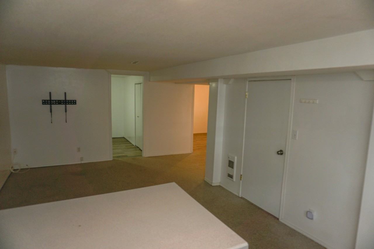 2712 Sinton Avenue - Photo 6 of 12