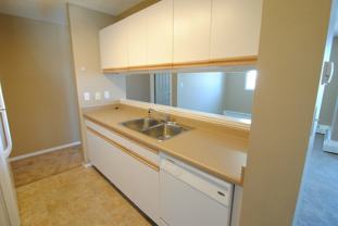 11620 9A Avenue Northwest #201 , Edmonton, Alberta, Canada, T6J 7B4 - Photo 1 of 1