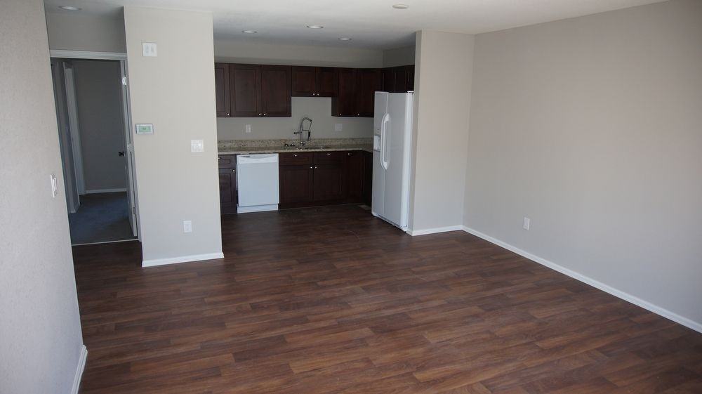 2995 W Yale Ave - Photo 3 of 16