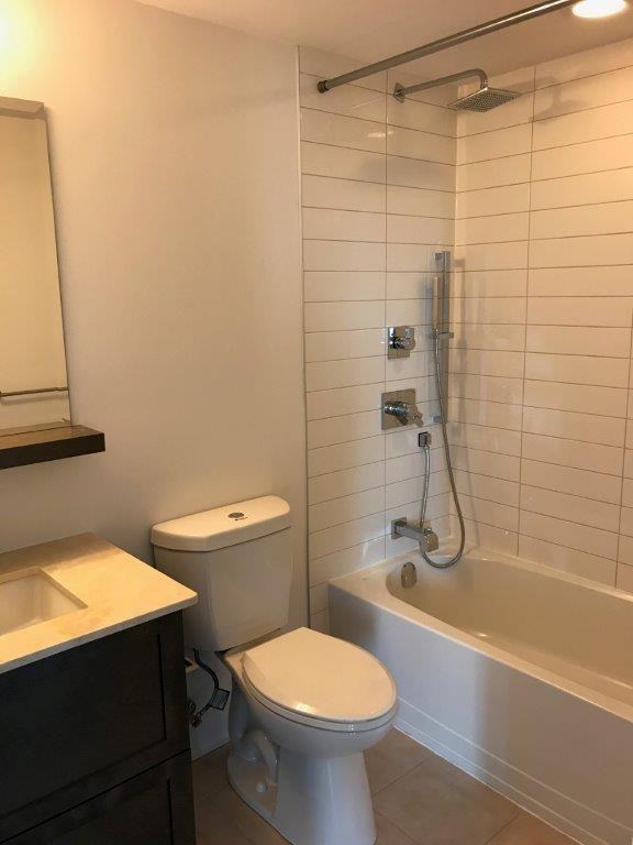 714 - 411 Mackay - Photo 5 of 8