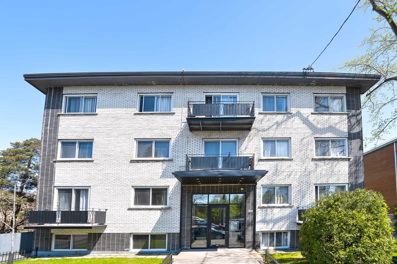 1125 Rue Galt - Photo 3 of 14