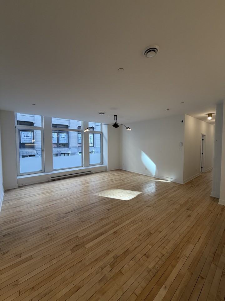 286 St. Paul West - Photo 2 of 39