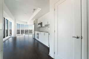 featured image of 805 Carling Ave