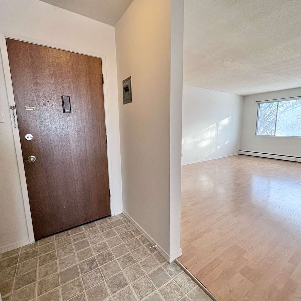 Glencadam Court - Photo 5 of 21