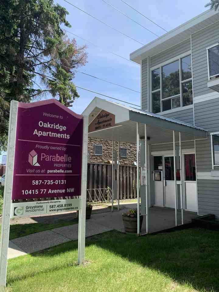 Oakridge Apartments - Photo 4 of 17