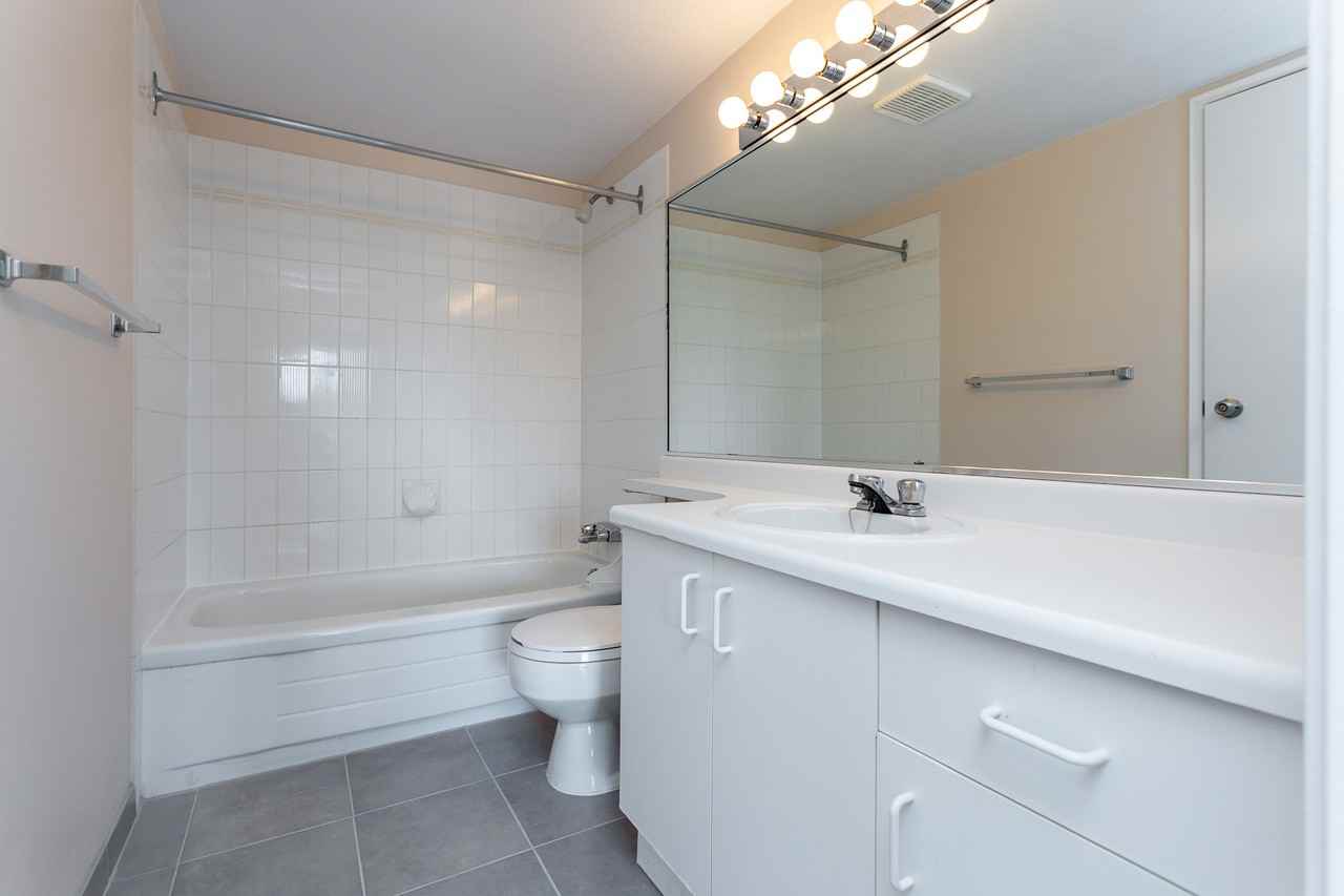 Chelsea Park  Apartments - Photo 3 of 11