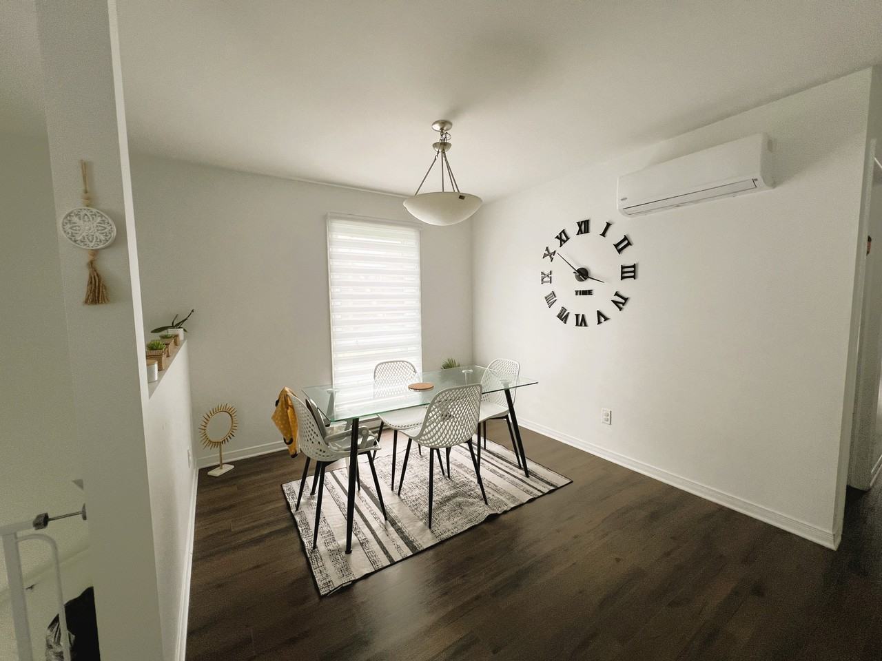 Liverpool / Amsterdam - Photo 4 of 7