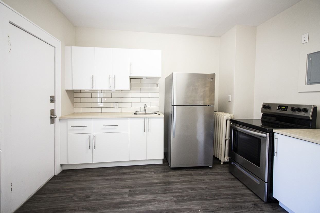 199 Overdale Street - Photo 2 of 13