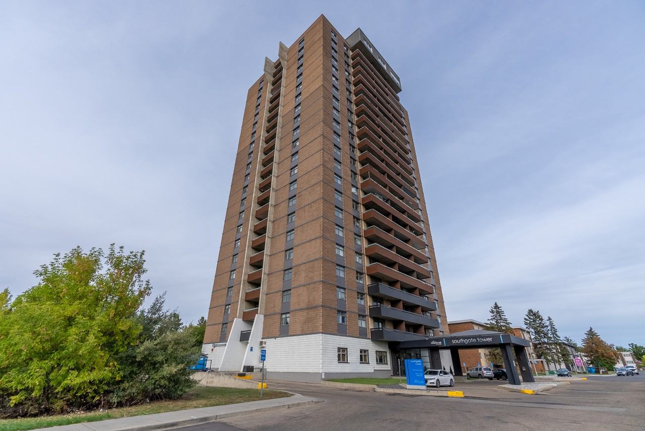 Southgate Tower - Photo 4 of 28