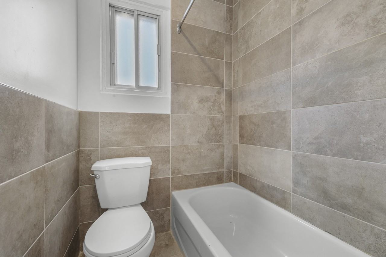 4830 Av. Walkley, apt. 6 - Photo 7 of 8