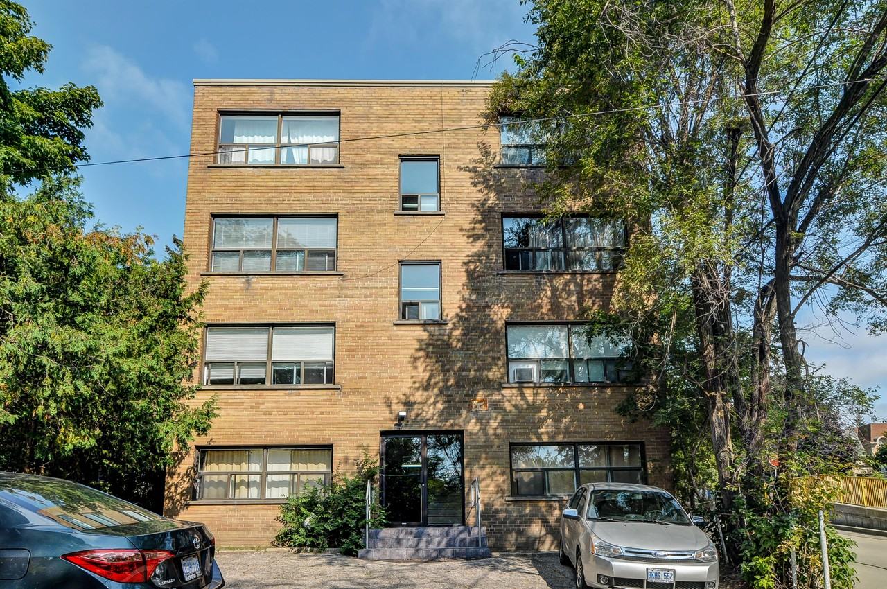 Glazebrook Avenue Apartments - Photo 3 of 6