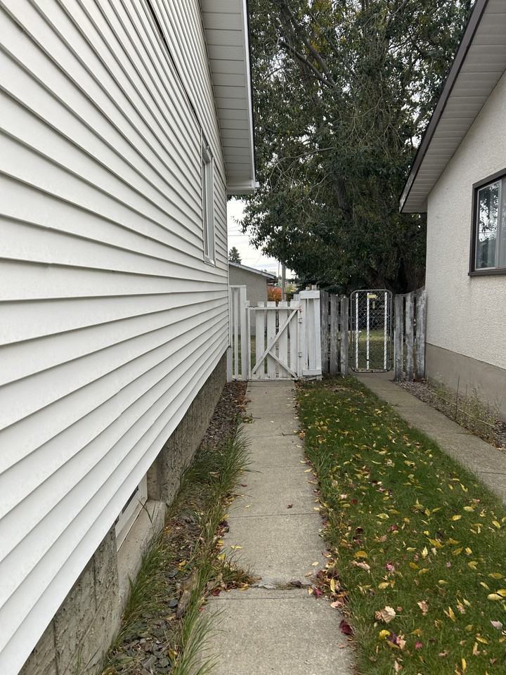 13511 116 Street Northwest, Basement, Edmonton, Alberta, Canada, T5E 5J2 - Photo 4 of 24