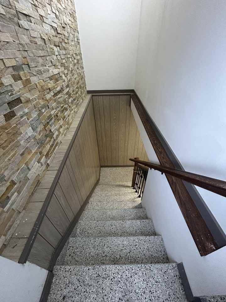 13511 116 Street Northwest, Basement, Edmonton, Alberta, Canada, T5E 5J2 - Photo 7 of 24