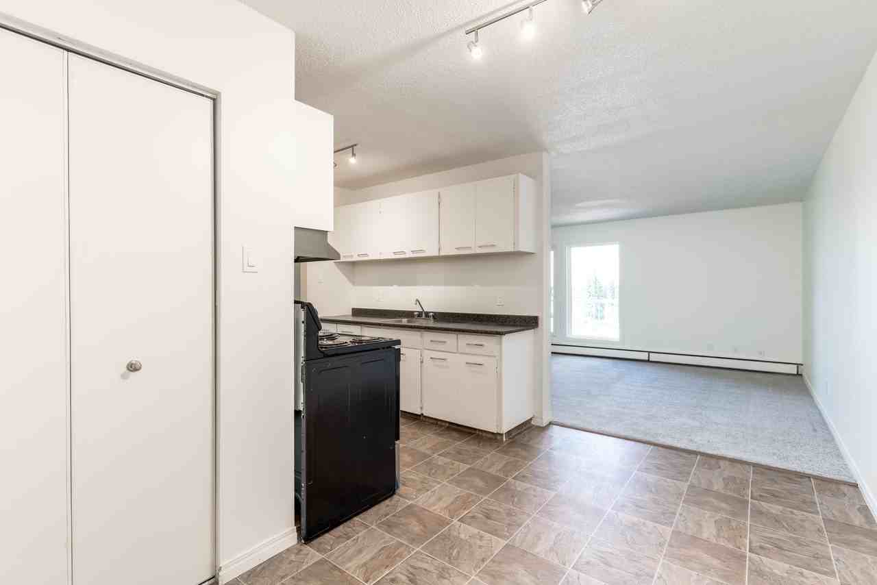 Monterey Pointe - Photo 5 of 18