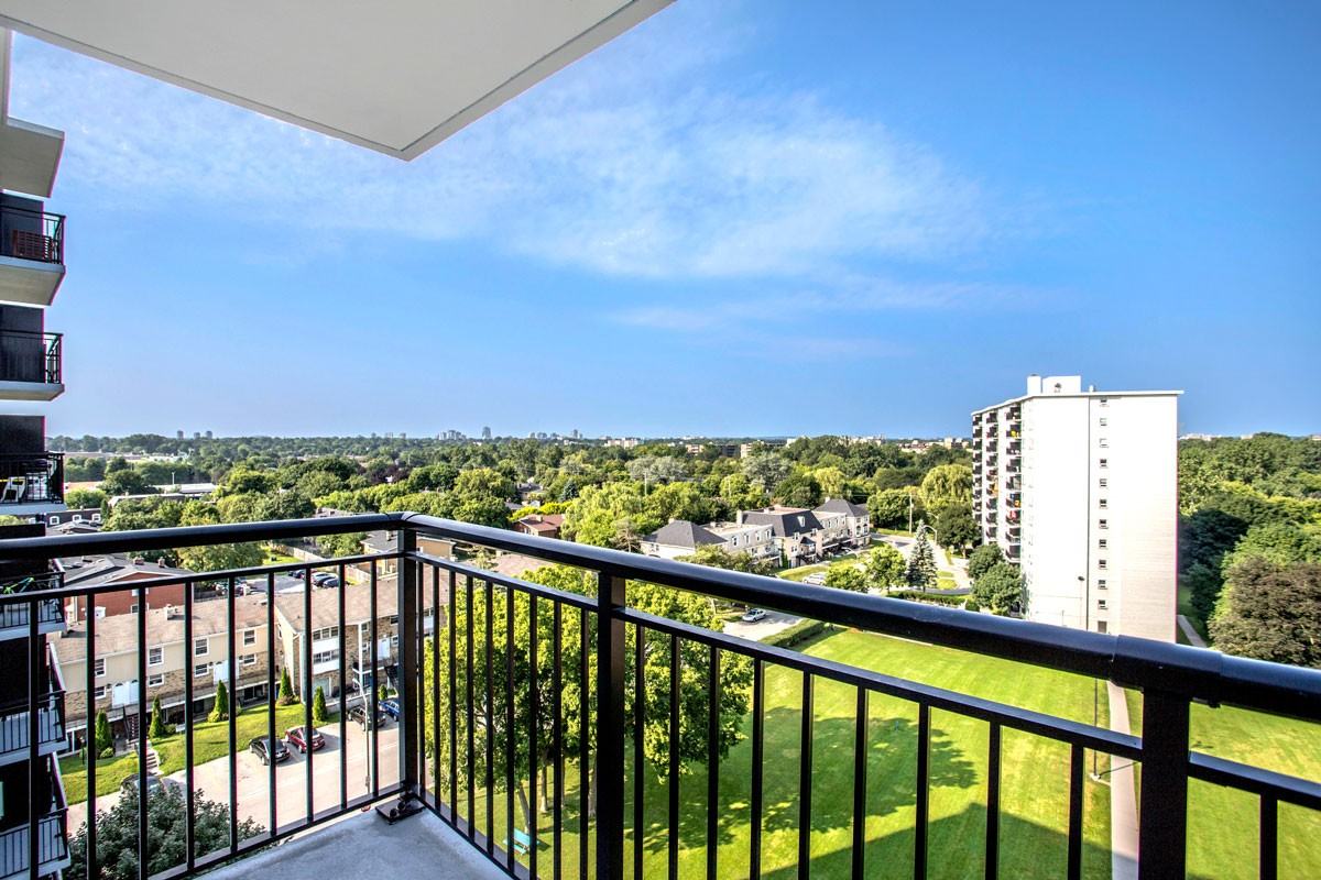 Maple Ridge On The Parc - Photo 6 of 8