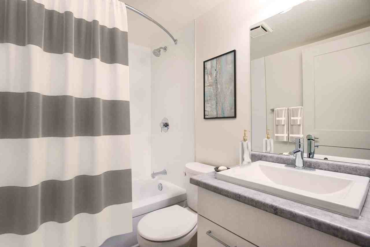 The Bristol - Photo 4 of 6