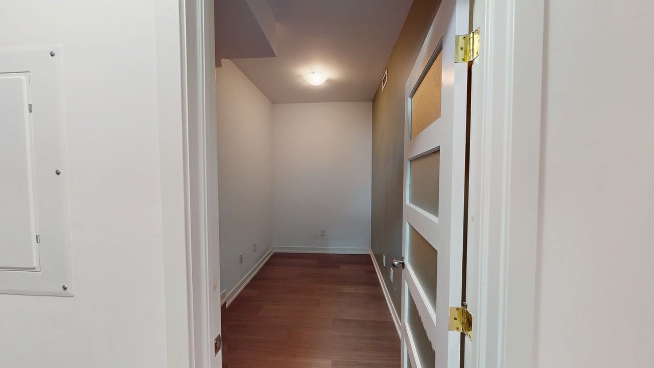 POST HOUSE CONDOS - Photo 3 of 36