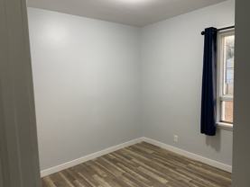 12030 127 St NW Main Floor & Garage - Photo 1 of 1