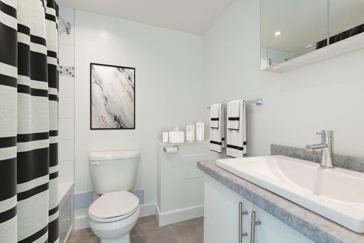 Hi-Rise 1 - Photo 5 of 15