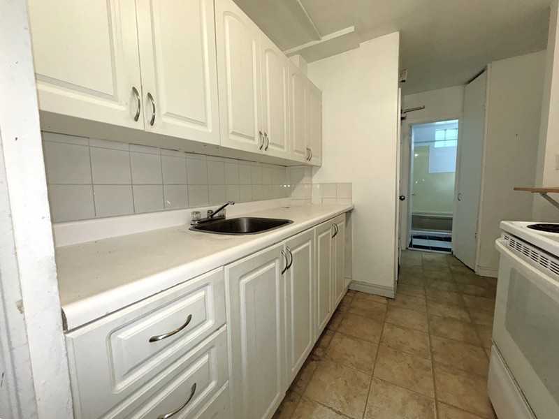 534 Finlayson St. - Photo 5 of 12