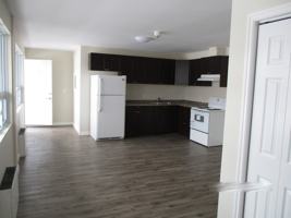 featured image of 844 Queen St E