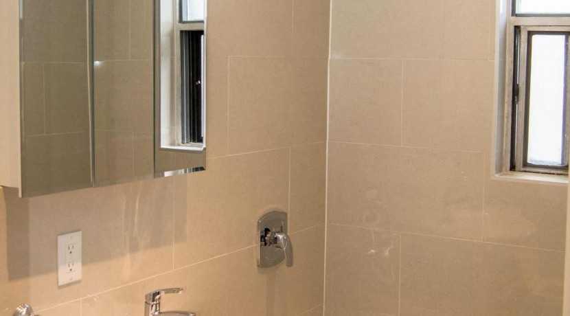 869 – 875 Avenue Road - Photo 4 of 25