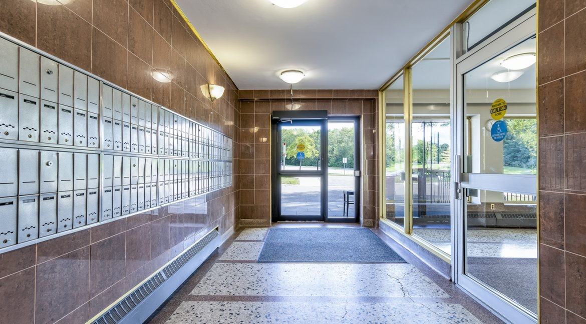 150 Culford Rd - Photo 4 of 28