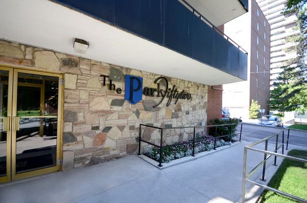 52 Park Street East - Photo 3 of 20