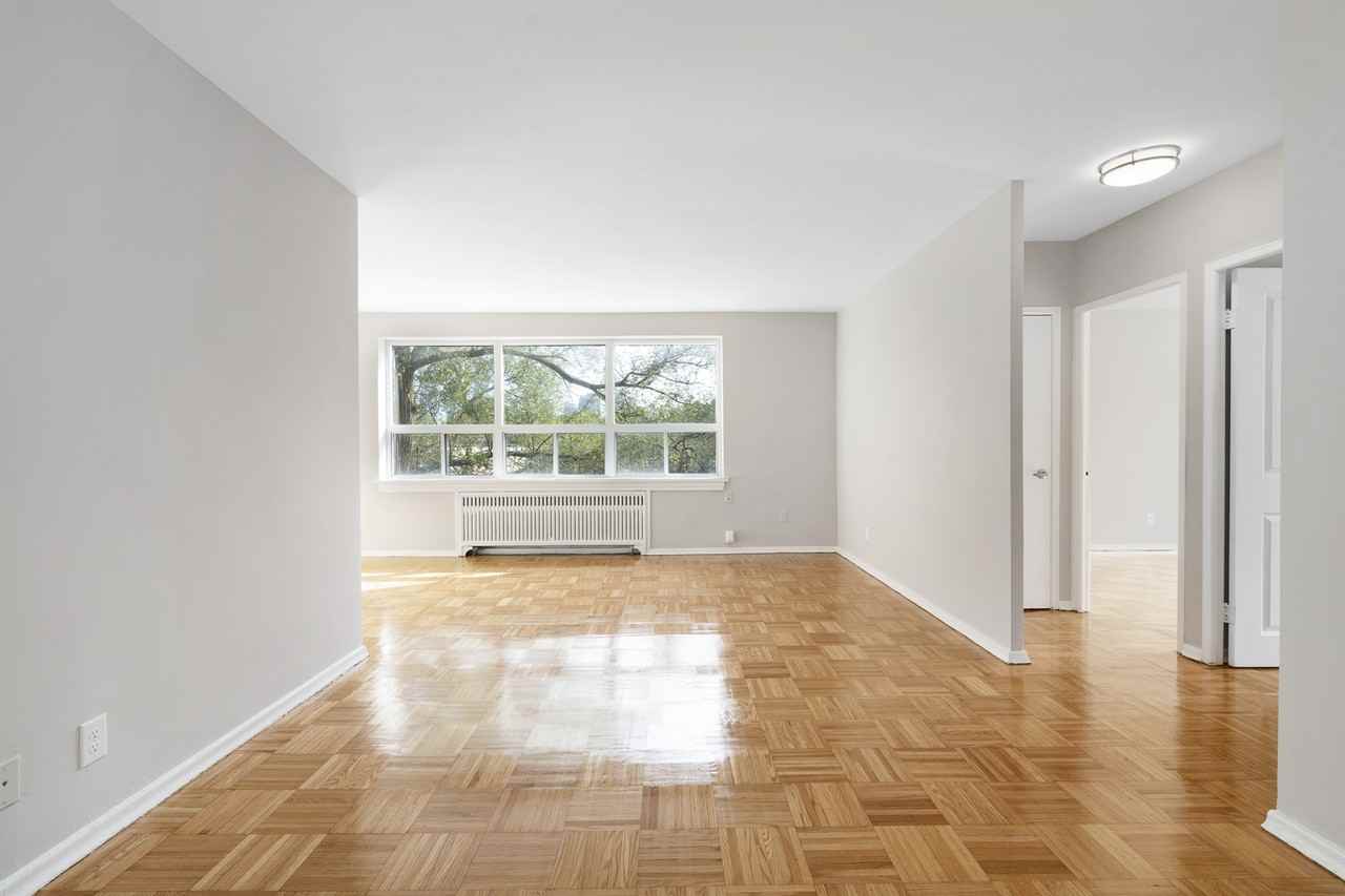 183 Berry Road - Photo 5 of 23