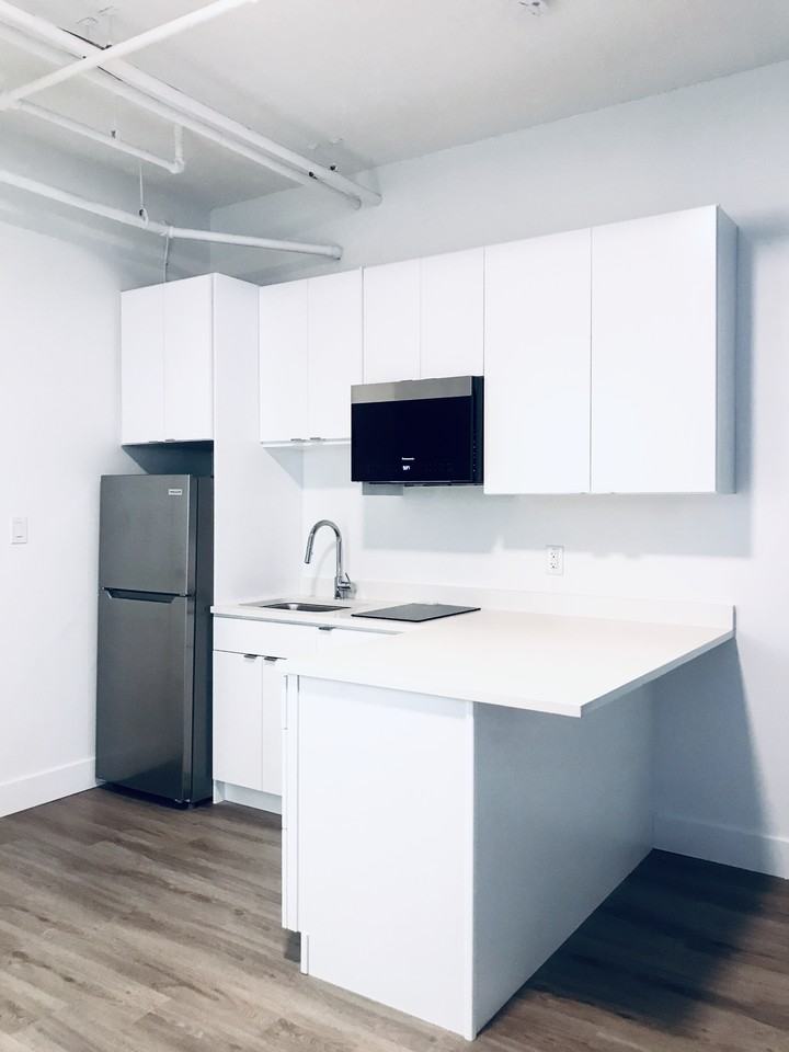 Waldorf Studios - Photo 2 of 46