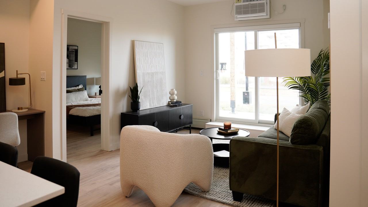 Arlo at High Pointe - Photo 4 of 15